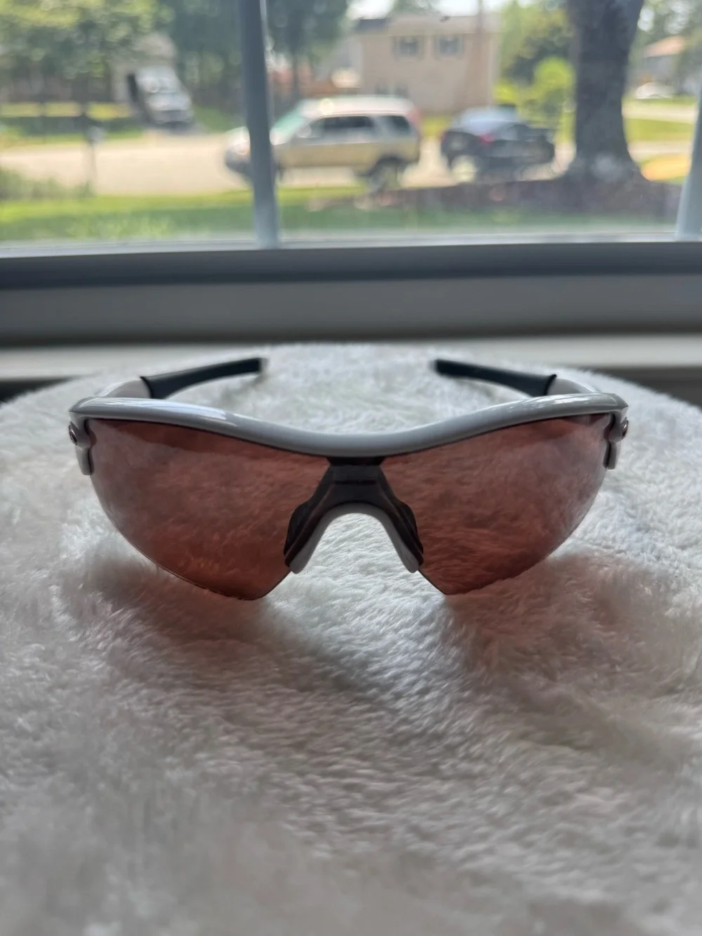 Vintage Oakley RadarLock Sunglasses Sport White Frame Red Prizm Lens Polarized